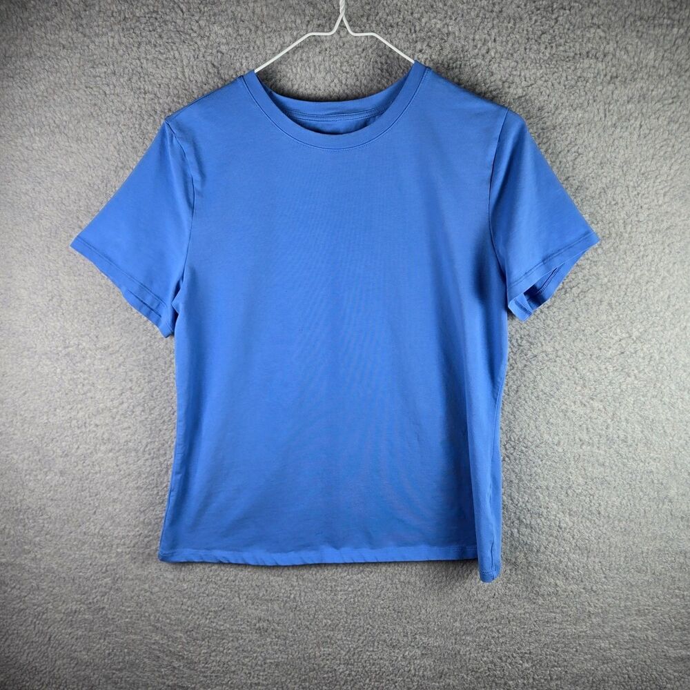 A New Day T-Shirt Womens M Blue Crew Neck Short Sleeve Tagless Label